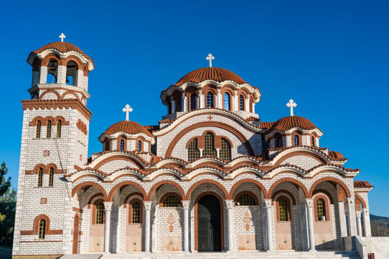Πανηγυρίζει η Θεοσκέπαστη